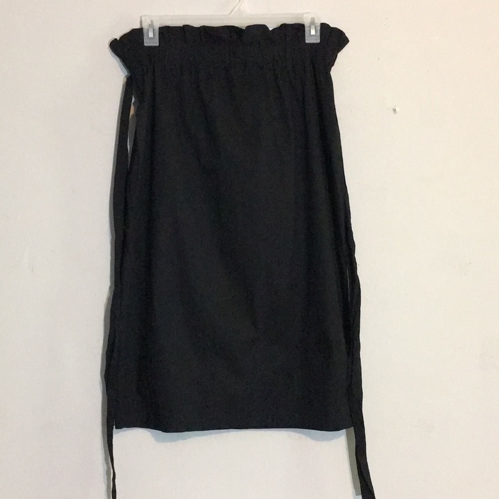 Who What Wear Women’s Belted Paperbag Skir…. XL